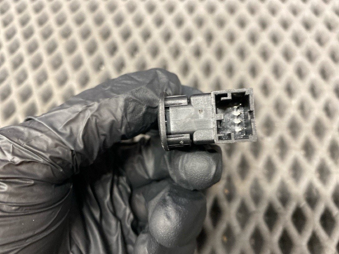 Кнопка отключения сигнализации, 1130 рублей, Красноярск