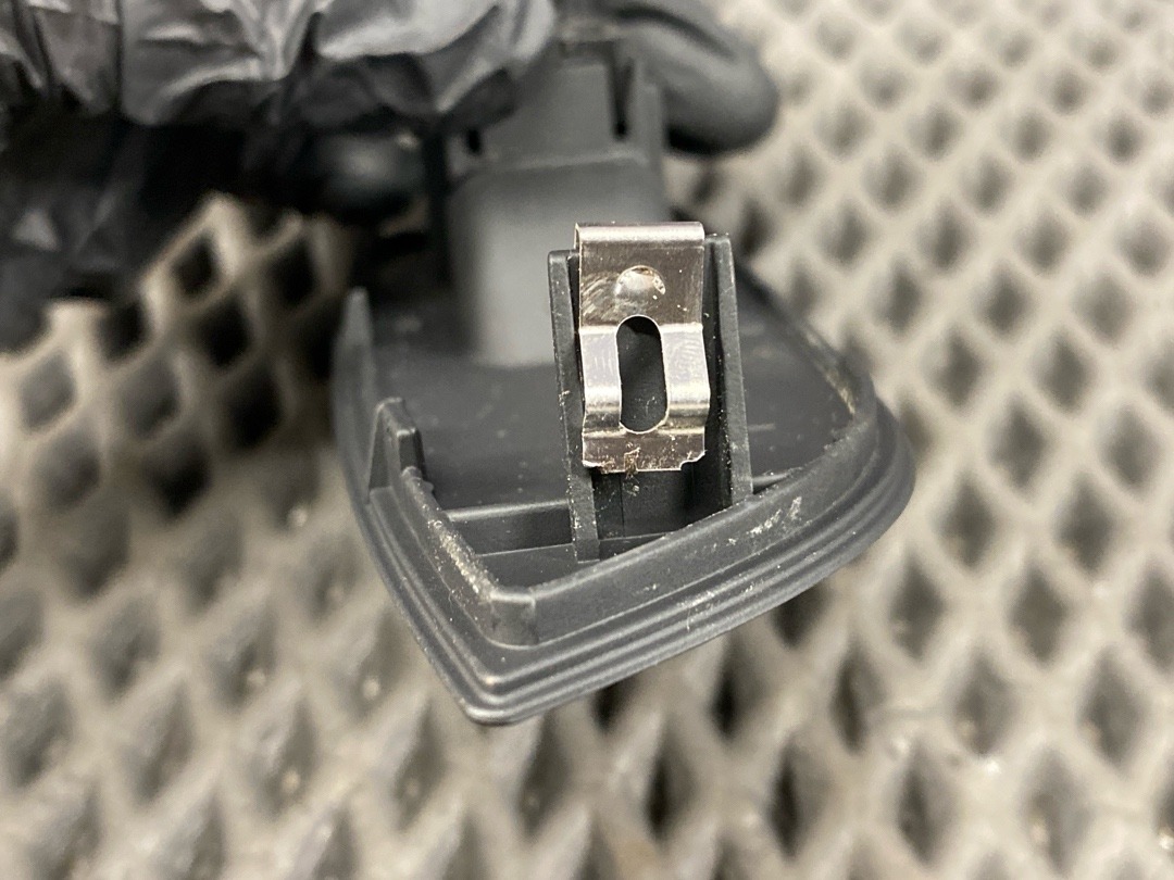 Кнопка стеклоподъемника, 890 рублей, Красноярск