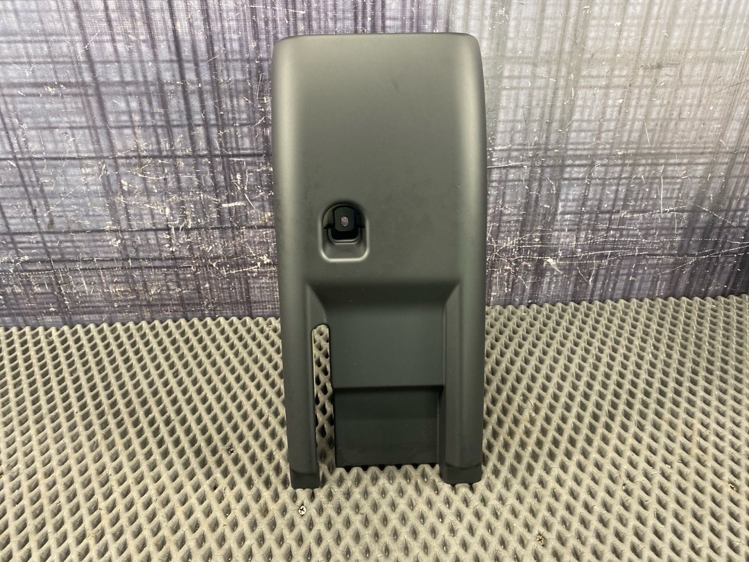 Кожух рулевой колонки, 1420 рублей, Красноярск