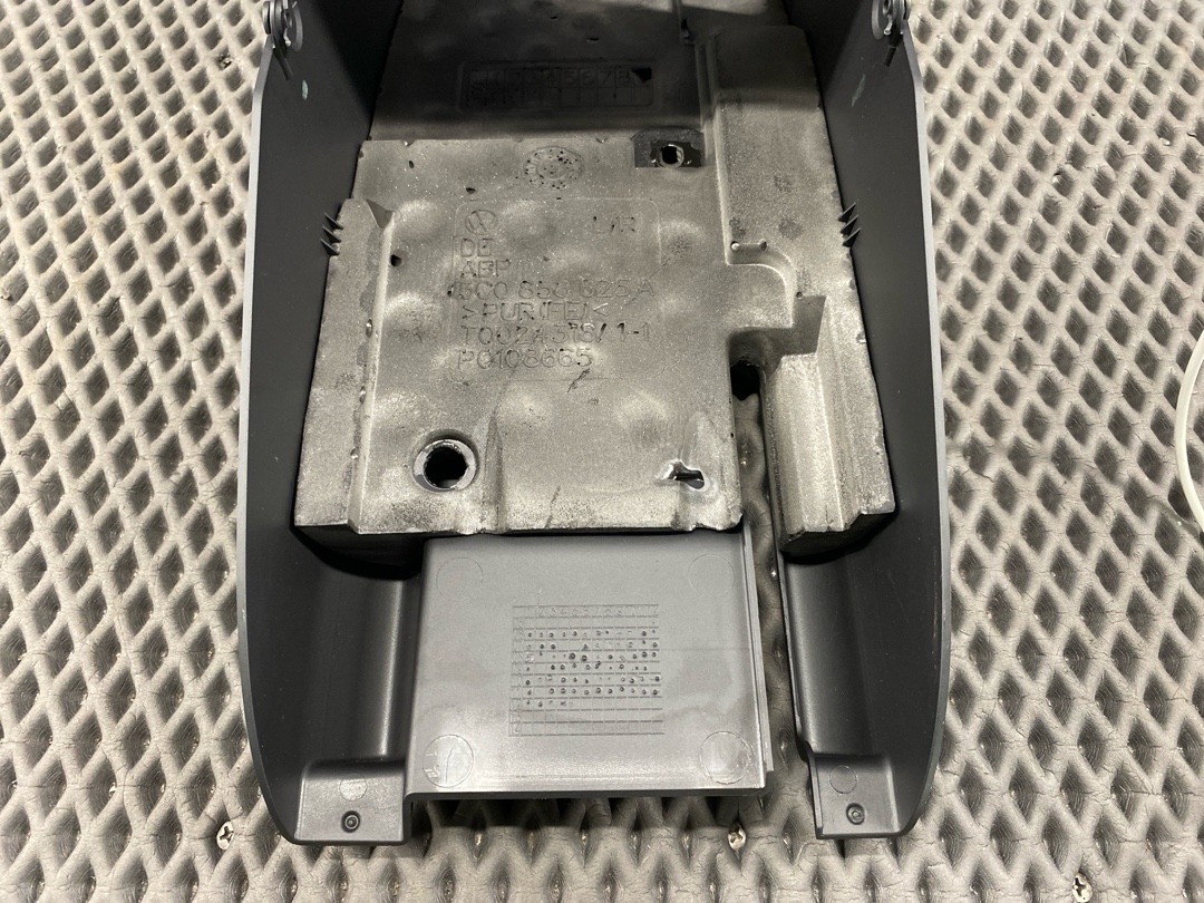 Кожух рулевой колонки, 1420 рублей, Красноярск