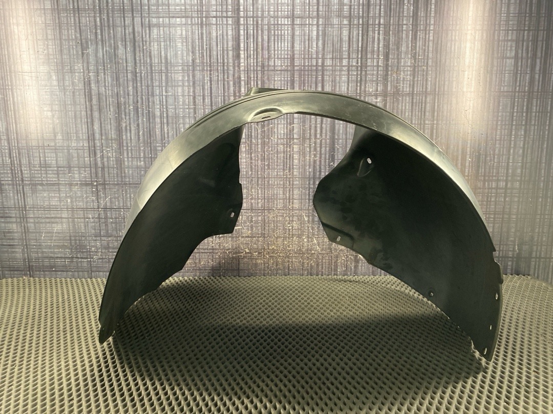 Подкрылок, 6330 рублей, Красноярск