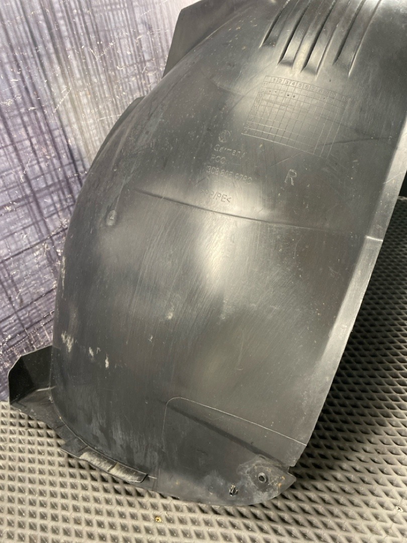 Подкрылок, 6330 рублей, Красноярск