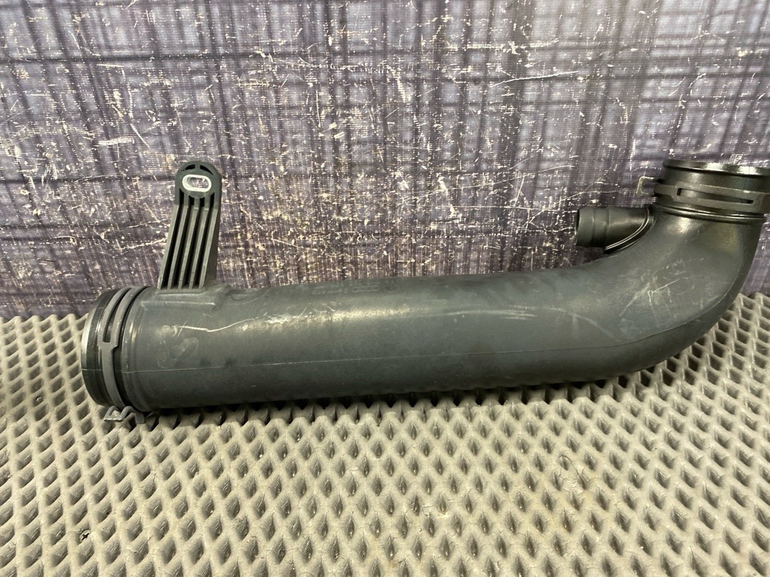 Патрубок впускной, 1520 рублей, Красноярск