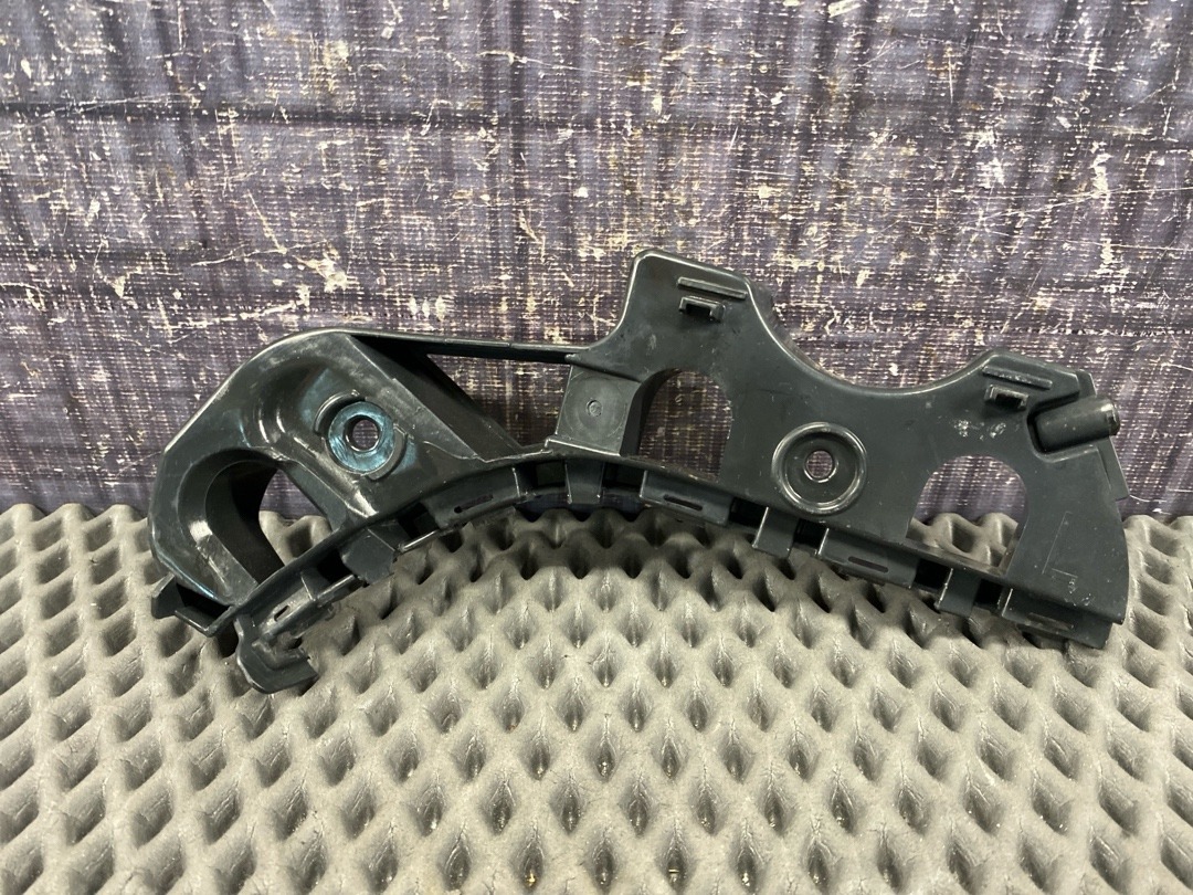 Крепление крыла, 2010 рублей, Красноярск