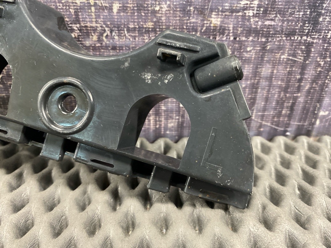 Крепление крыла, 2010 рублей, Красноярск