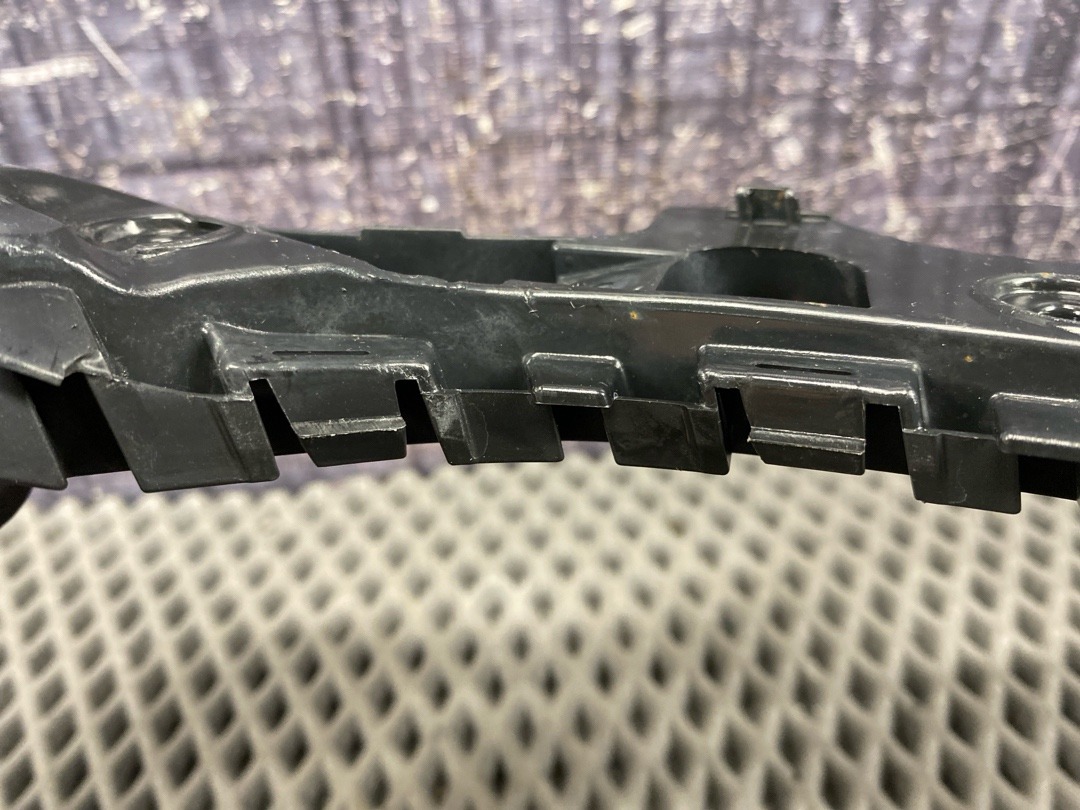 Крепление крыла, 2010 рублей, Красноярск