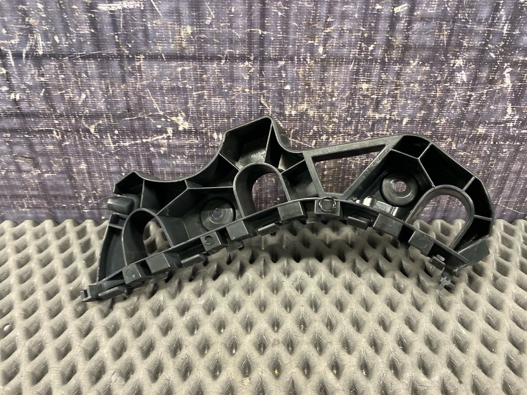 Крепление крыла, 2010 рублей, Красноярск