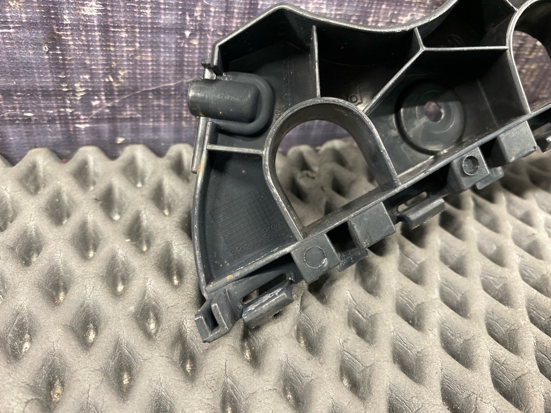 Крепление крыла, 2010 рублей, Красноярск