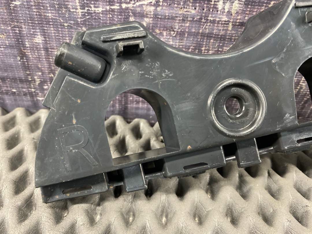 Крепление крыла, 2010 рублей, Красноярск