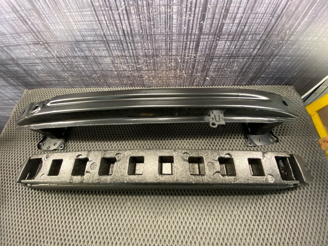 Усилитель бампера, 9620 рублей, Красноярск