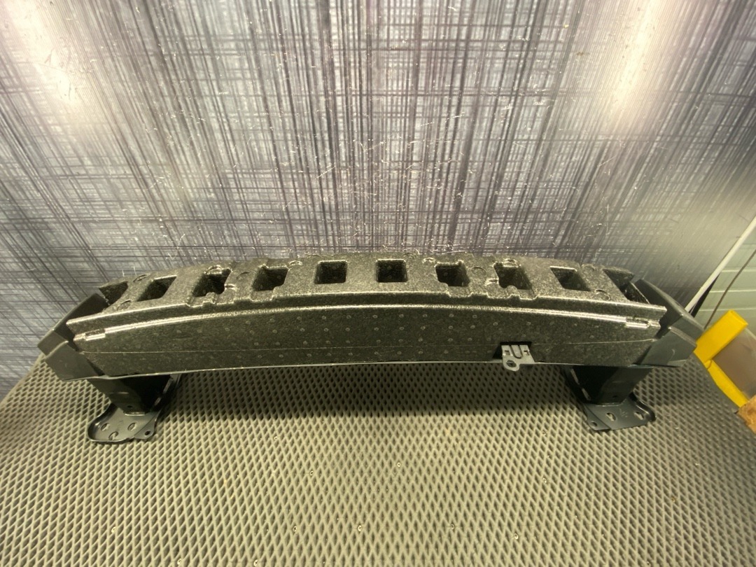 Усилитель бампера, 9620 рублей, Красноярск