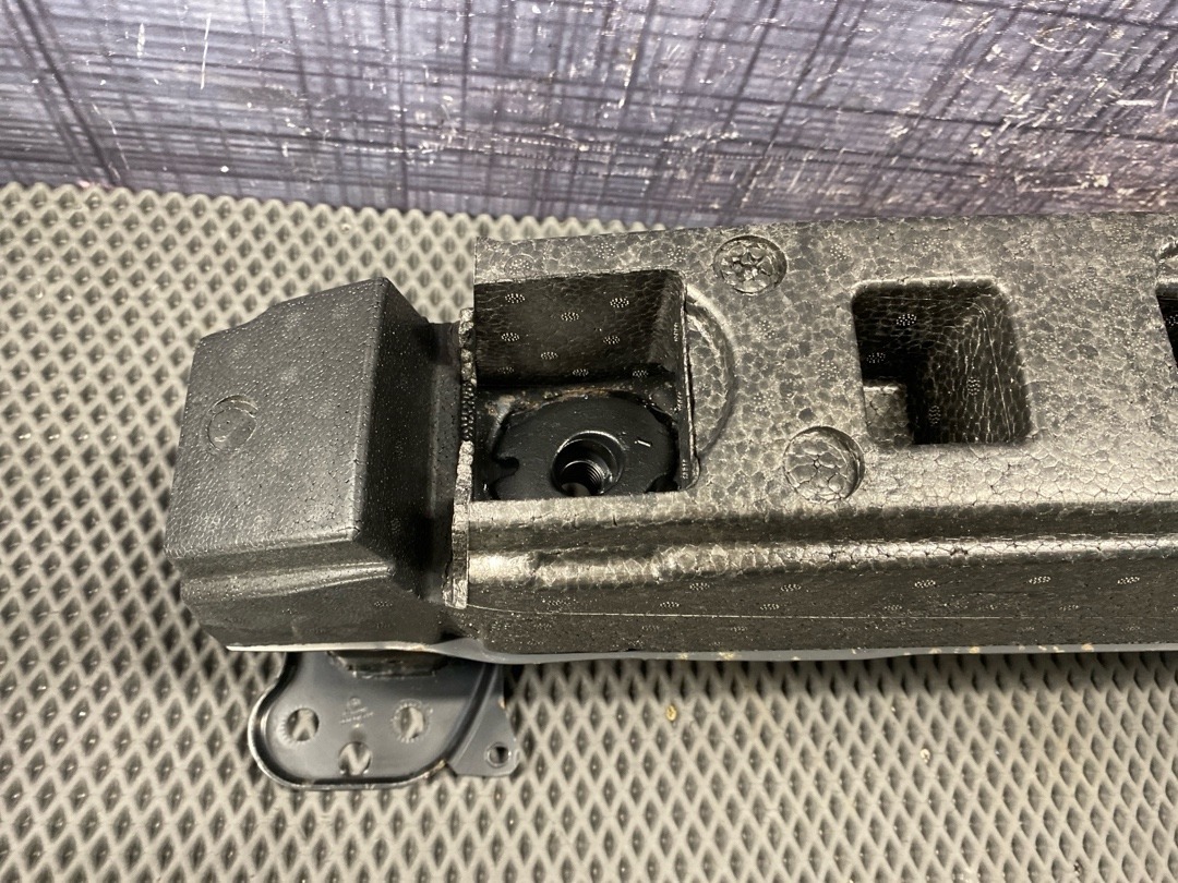 Усилитель бампера, 9620 рублей, Красноярск