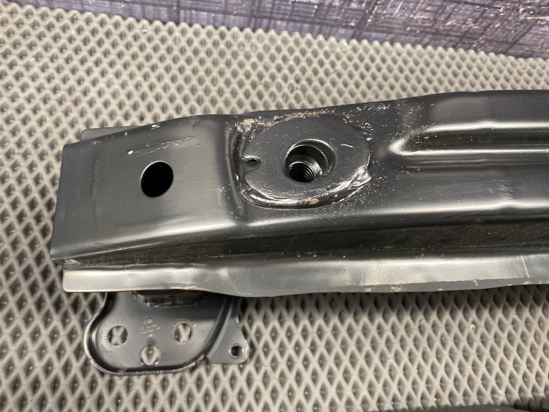 Усилитель бампера, 9620 рублей, Красноярск