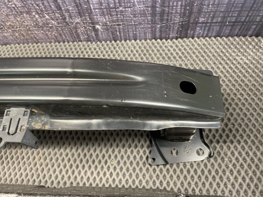 Усилитель бампера, 9620 рублей, Красноярск