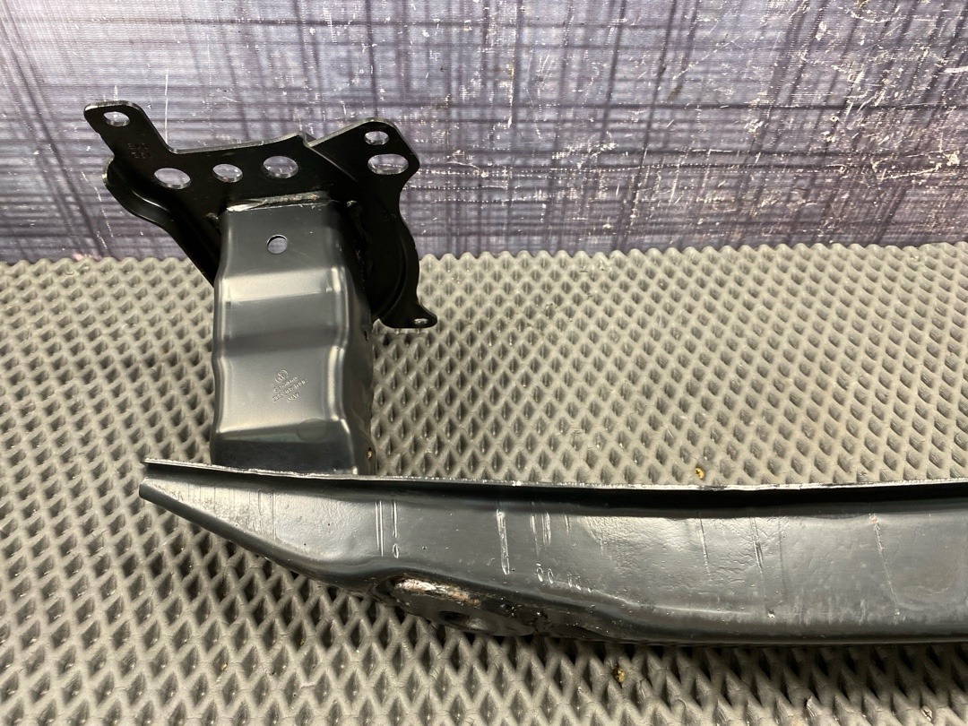 Усилитель бампера, 9620 рублей, Красноярск