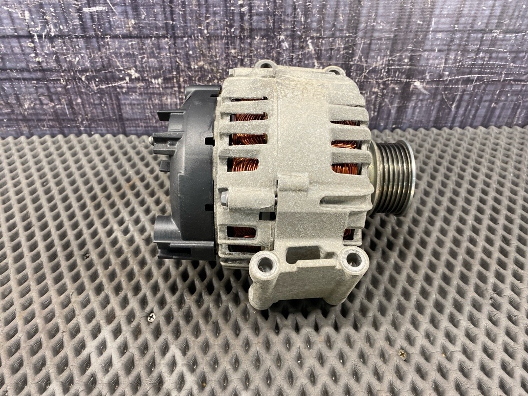 Генератор, 13760 рублей, Красноярск