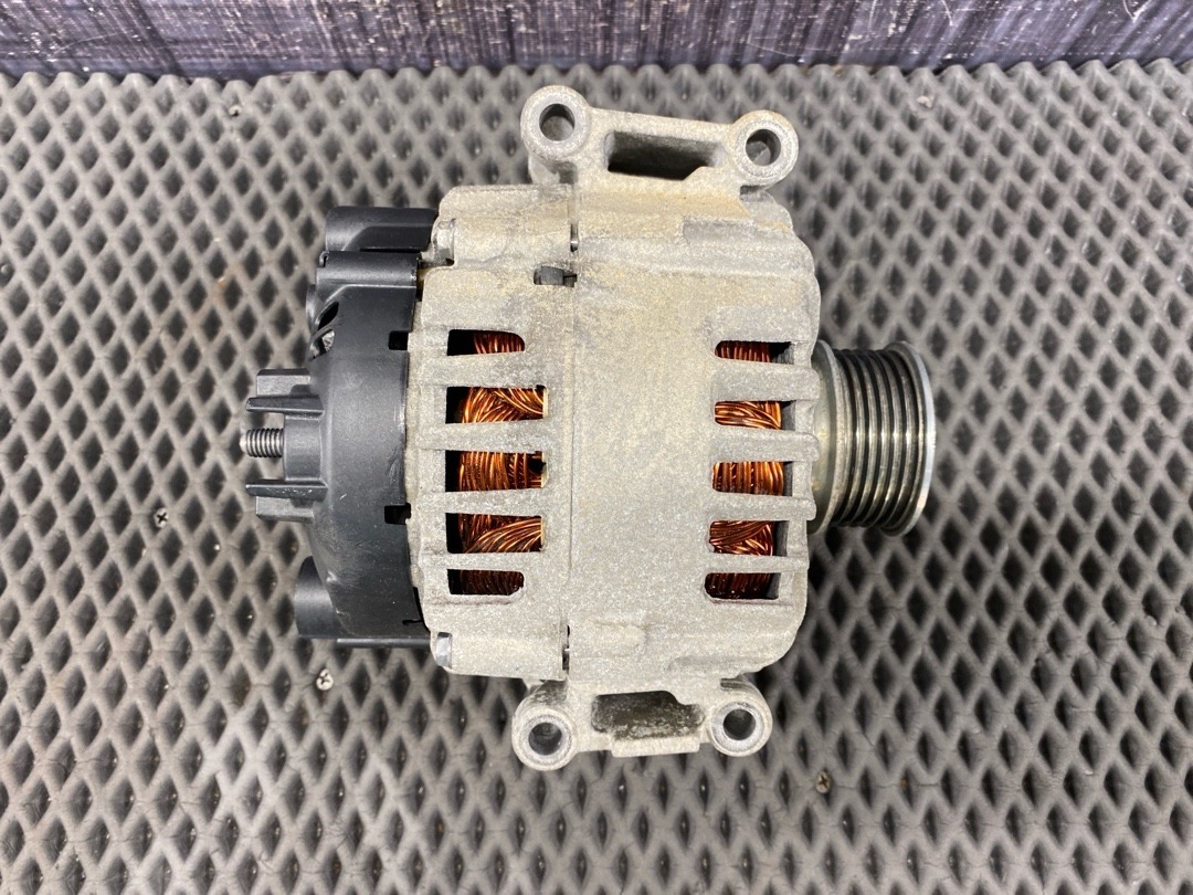 Генератор, 13760 рублей, Красноярск