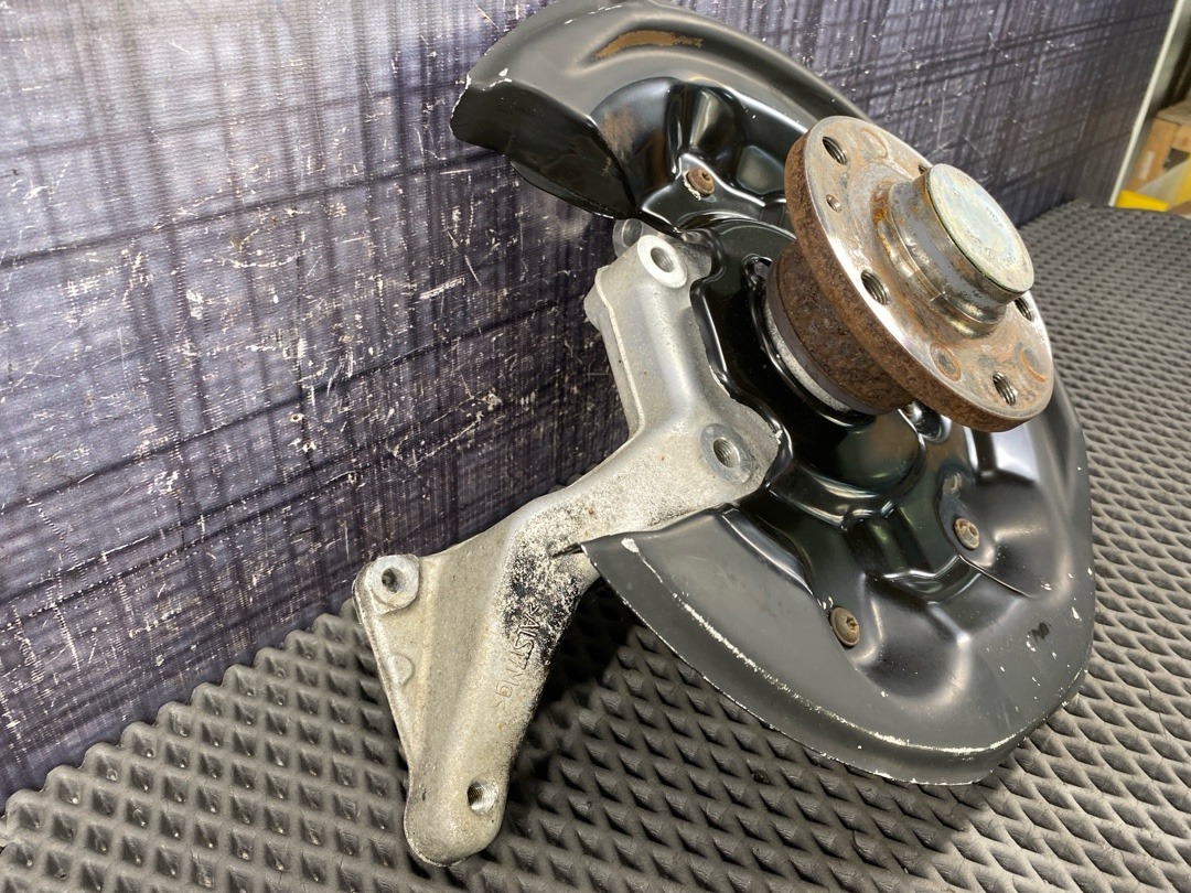 Поворотный кулак, 3430 рублей, Красноярск