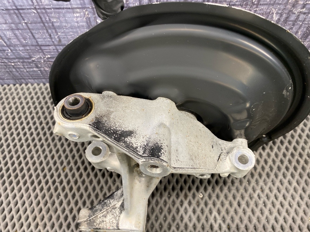 Поворотный кулак, 3430 рублей, Красноярск