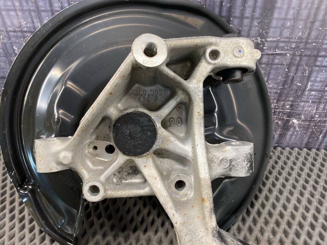 Поворотный кулак, 3430 рублей, Красноярск