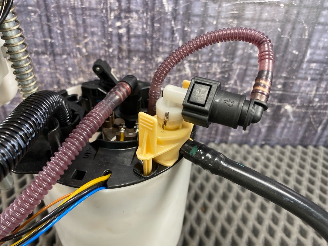 Бензонасос, 10930 рублей, Красноярск