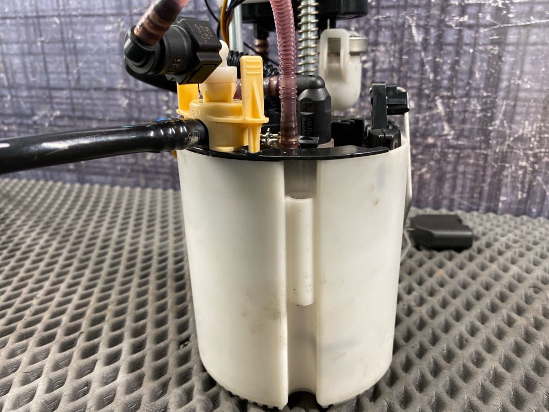 Бензонасос, 10930 рублей, Красноярск