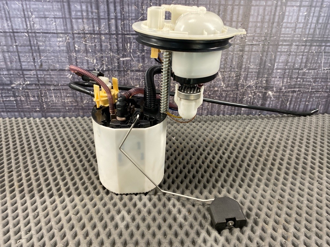 Бензонасос, 10930 рублей, Красноярск