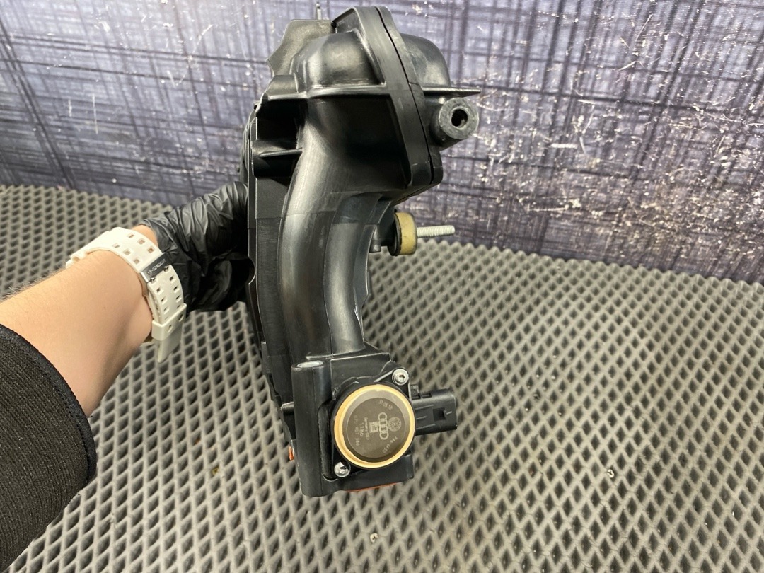 Коллектор впускной, 9030 рублей, Красноярск