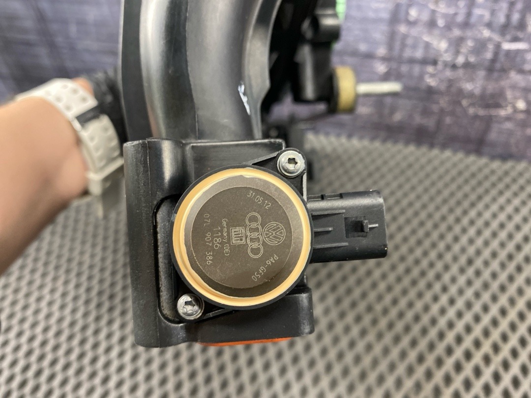 Коллектор впускной, 9030 рублей, Красноярск