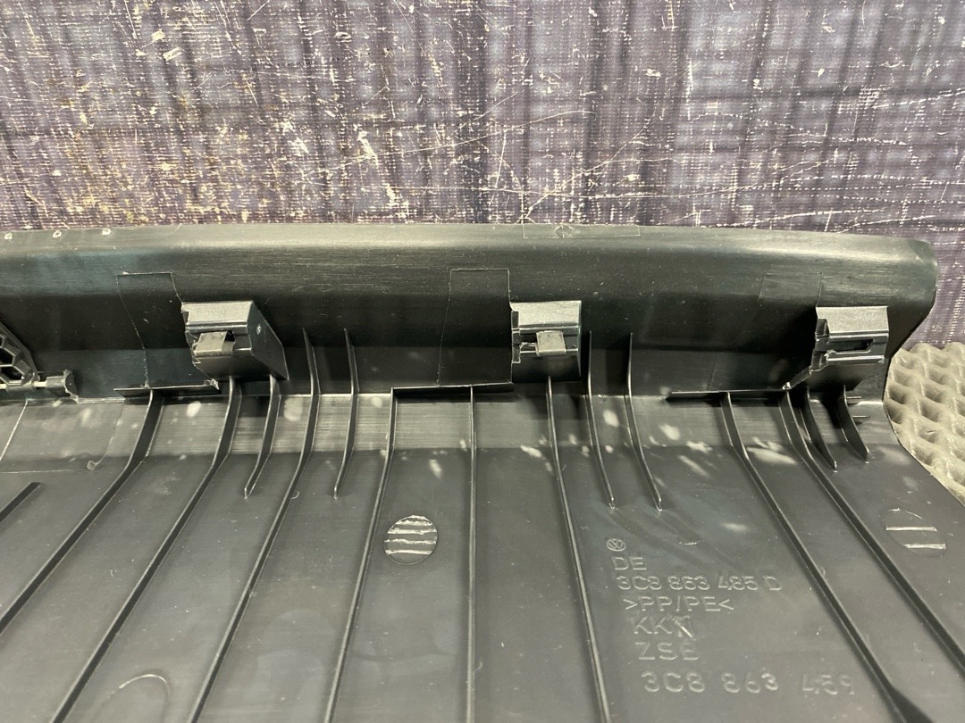 Пластик багажника, 1840 рублей, Красноярск