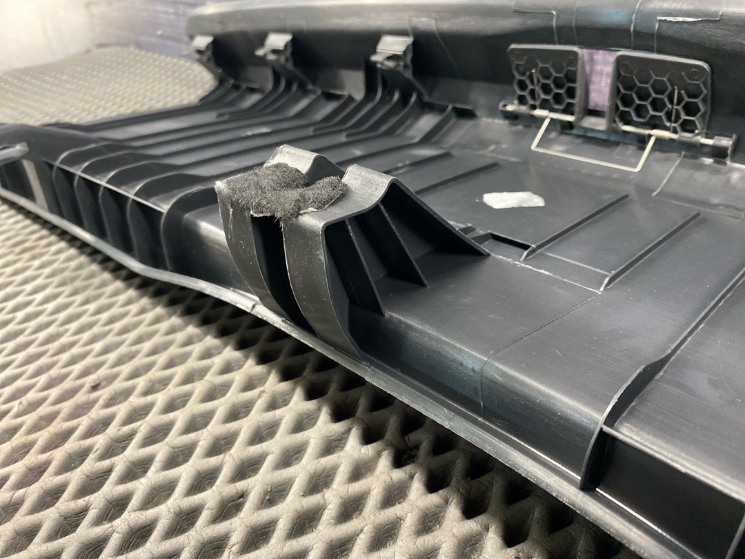 Пластик багажника, 1840 рублей, Красноярск