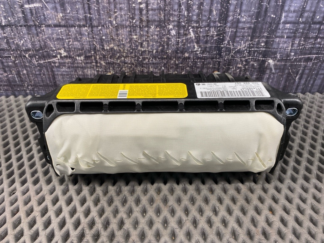 Подушка безопасности, 5940 рублей, Красноярск