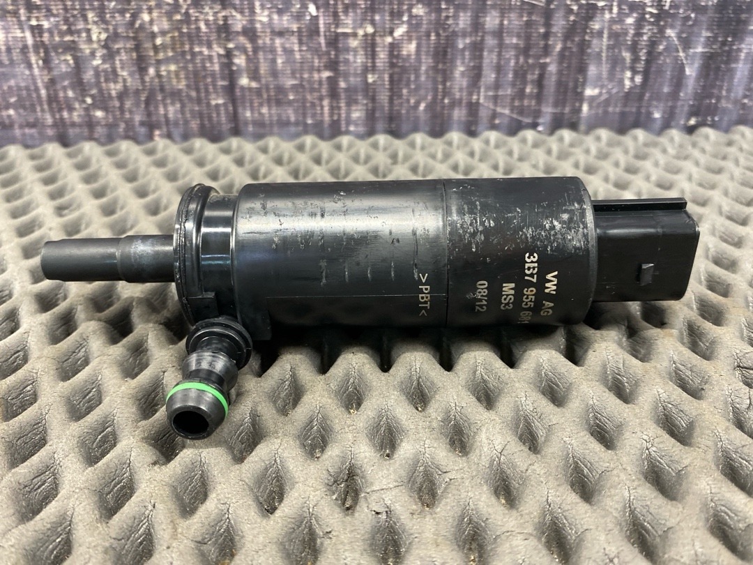 Мотор бачка стеклоомывателя, 930 рублей, Красноярск