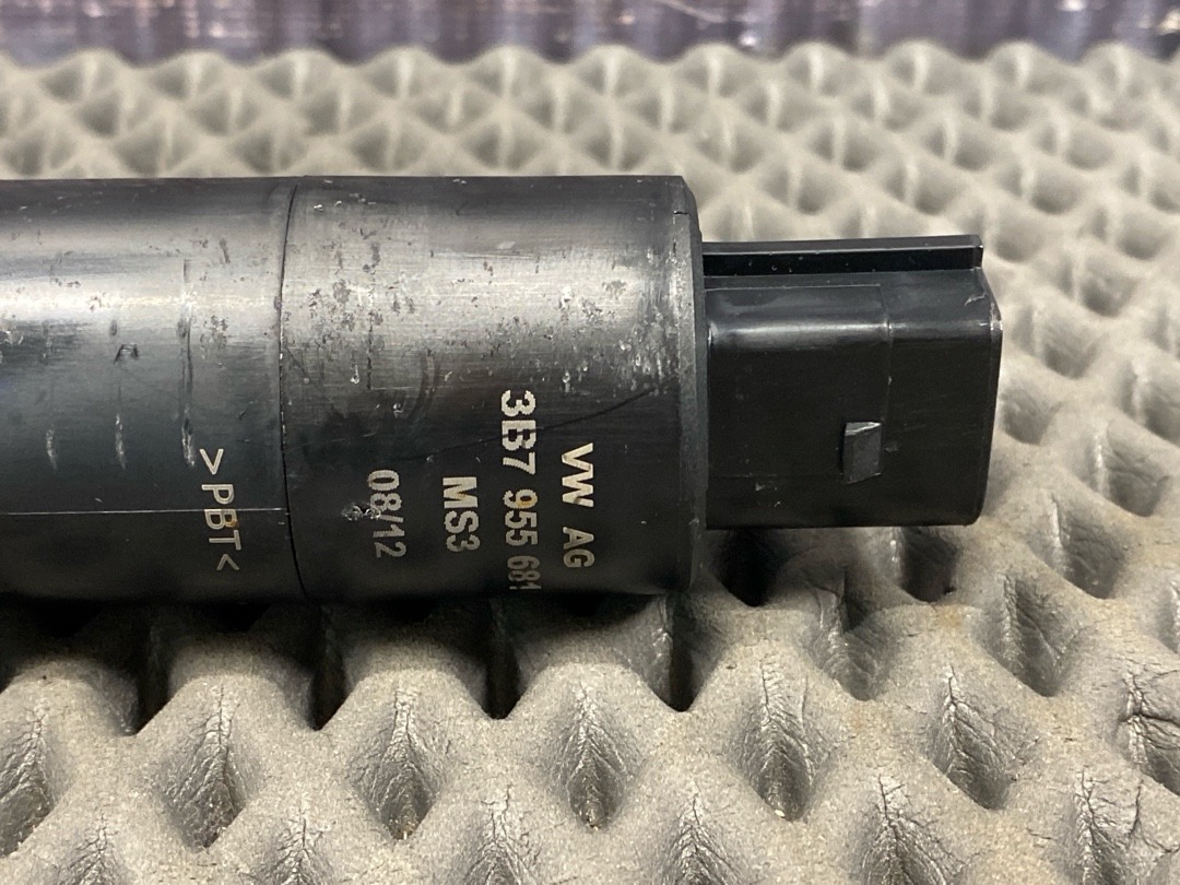 Мотор бачка стеклоомывателя, 930 рублей, Красноярск