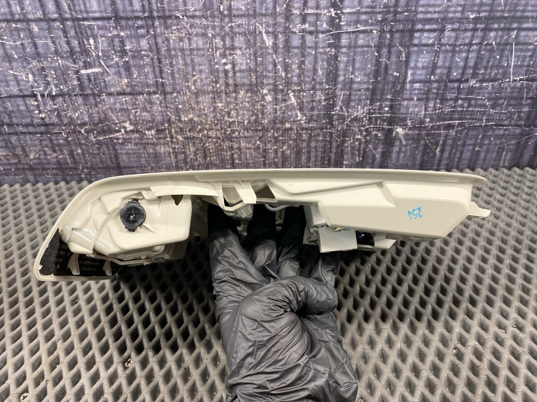 Плафон салона, 3260 рублей, Красноярск