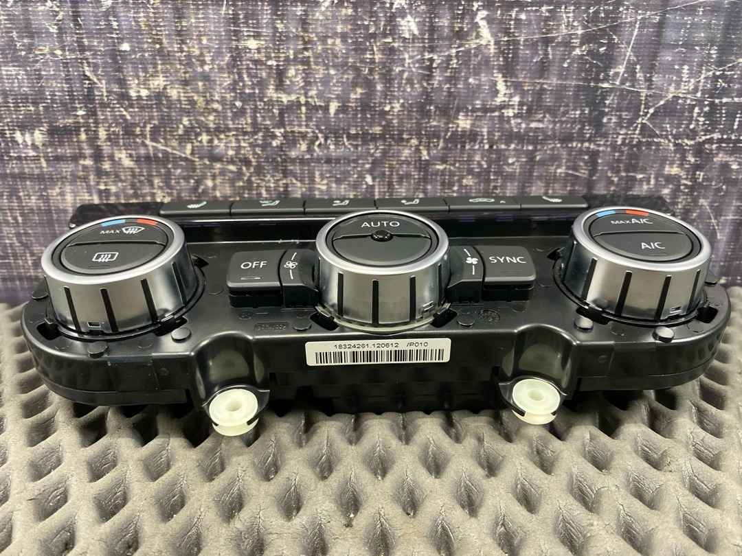 Блок управления климат-контролем, 10130 рублей, Красноярск