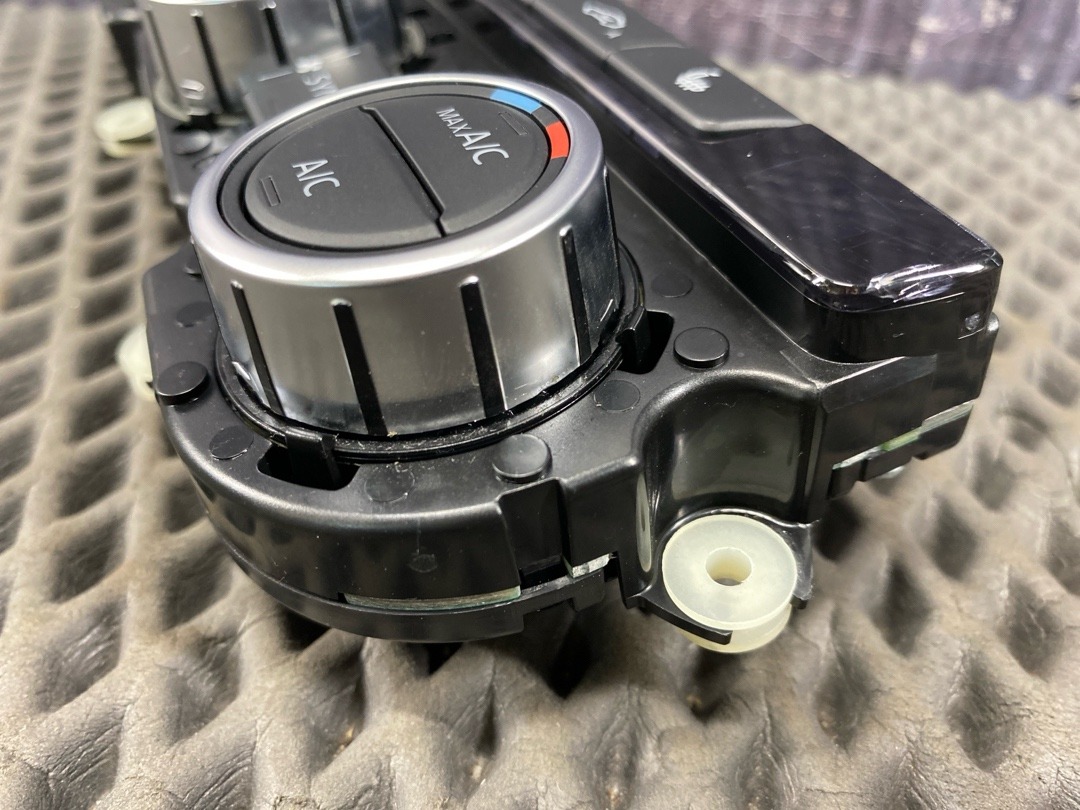 Блок управления климат-контролем, 10130 рублей, Красноярск