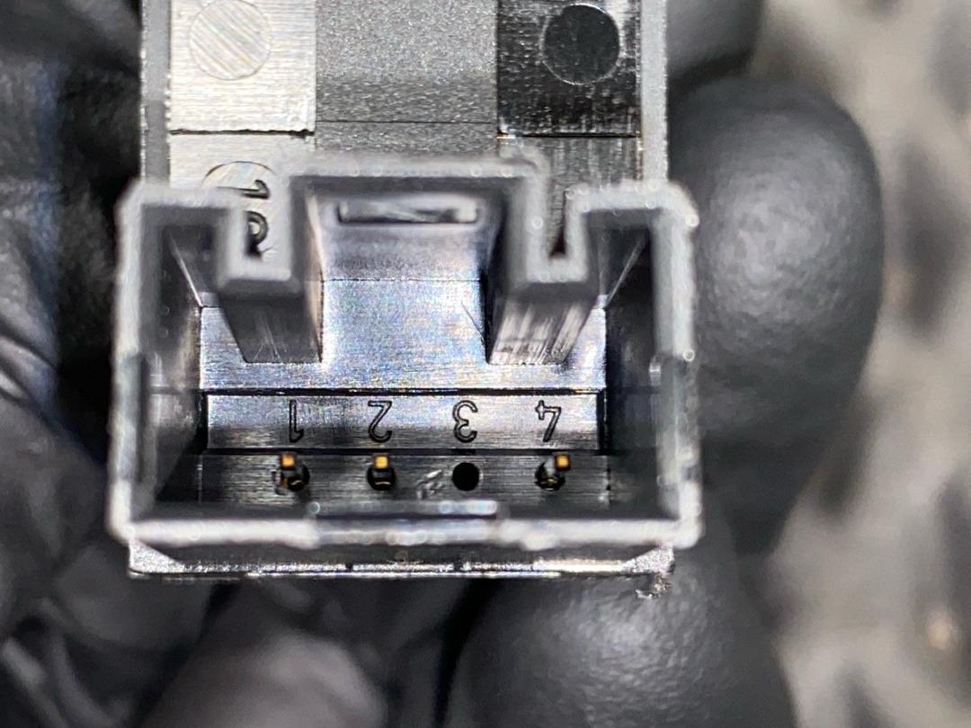 Кнопка стеклоподъемника, 530 рублей, Красноярск