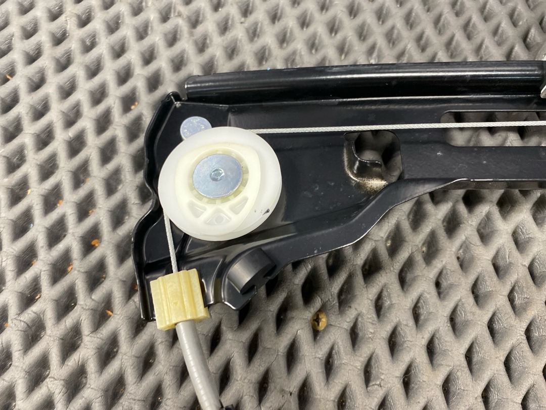 Стеклоподъемник, 2310 рублей, Красноярск