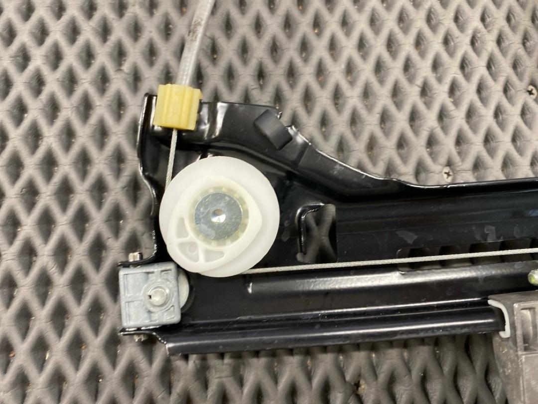 Стеклоподъемник, 2310 рублей, Красноярск