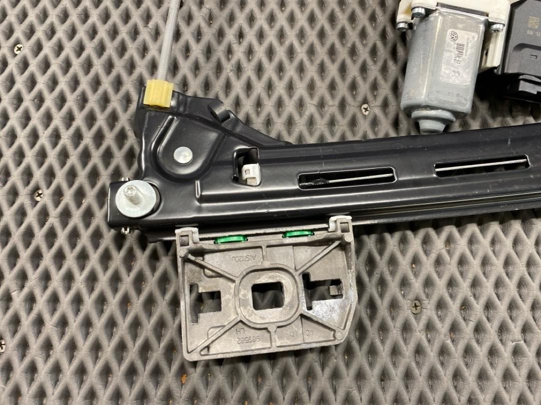 Стеклоподъемник, 2310 рублей, Красноярск