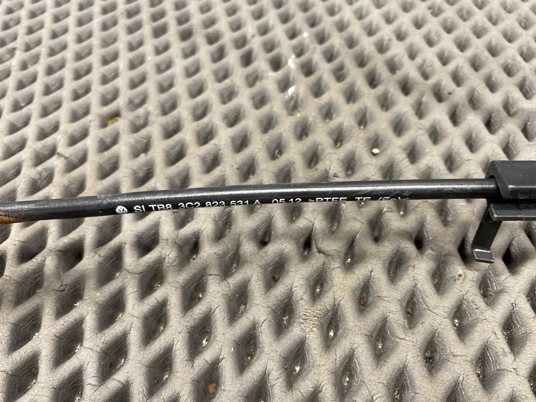 Замок капота, 1920 рублей, Красноярск