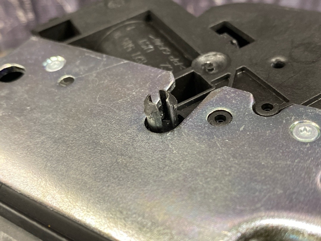 Замок багажника, 3360 рублей, Красноярск