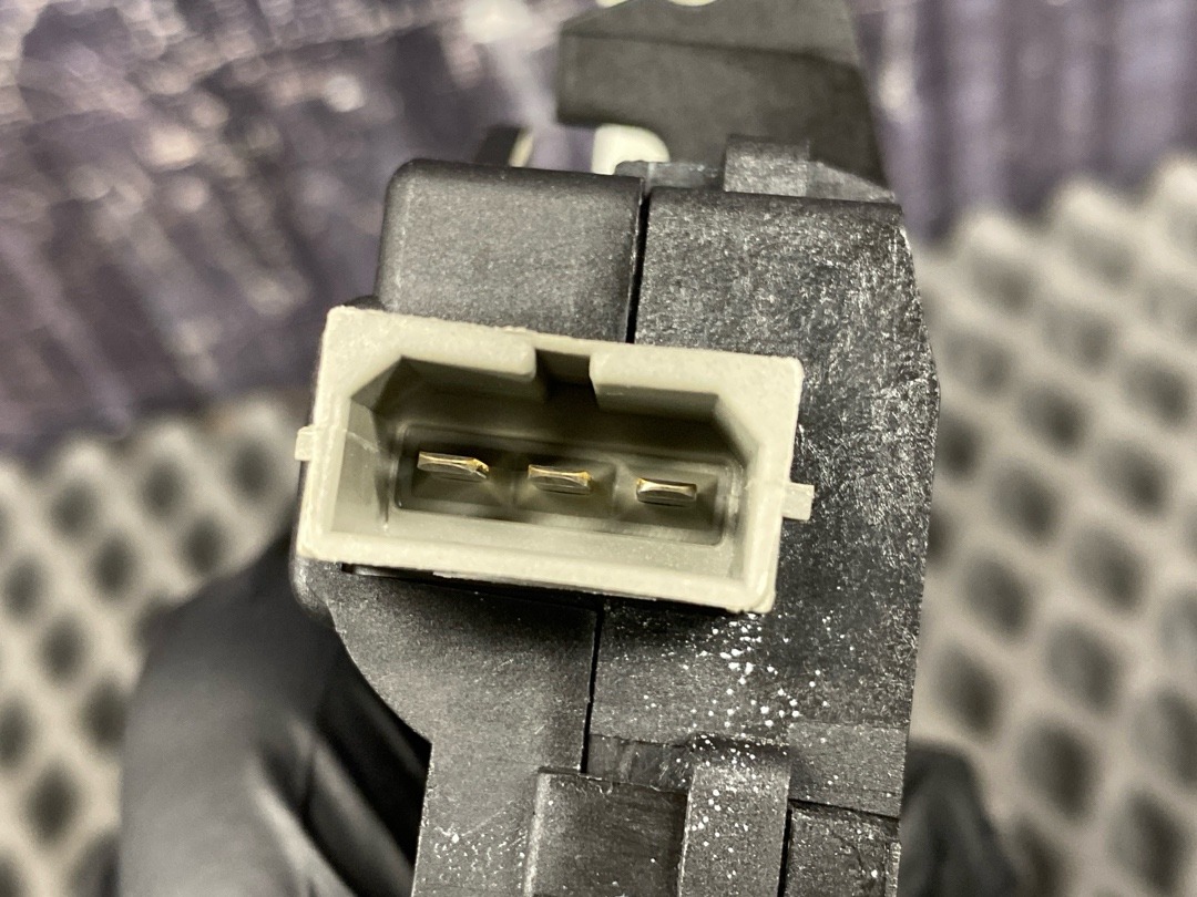 Замок багажника, 3360 рублей, Красноярск