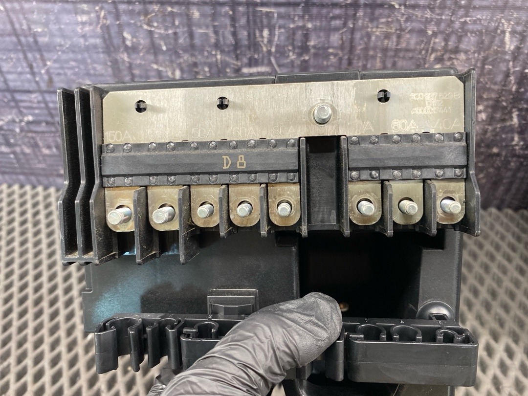 Блок предохранителей, 2820 рублей, Красноярск