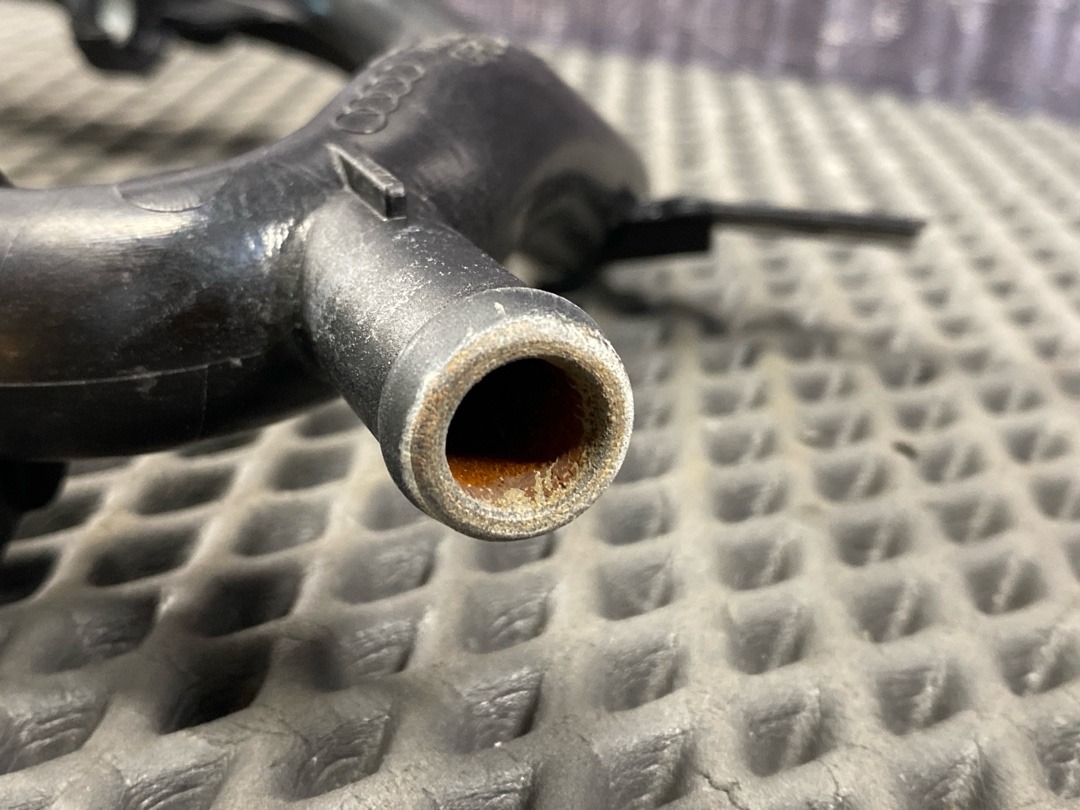 Патрубок печки, 1960 рублей, Красноярск