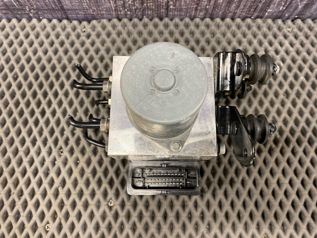 Блок ABS, 19840 рублей, Красноярск