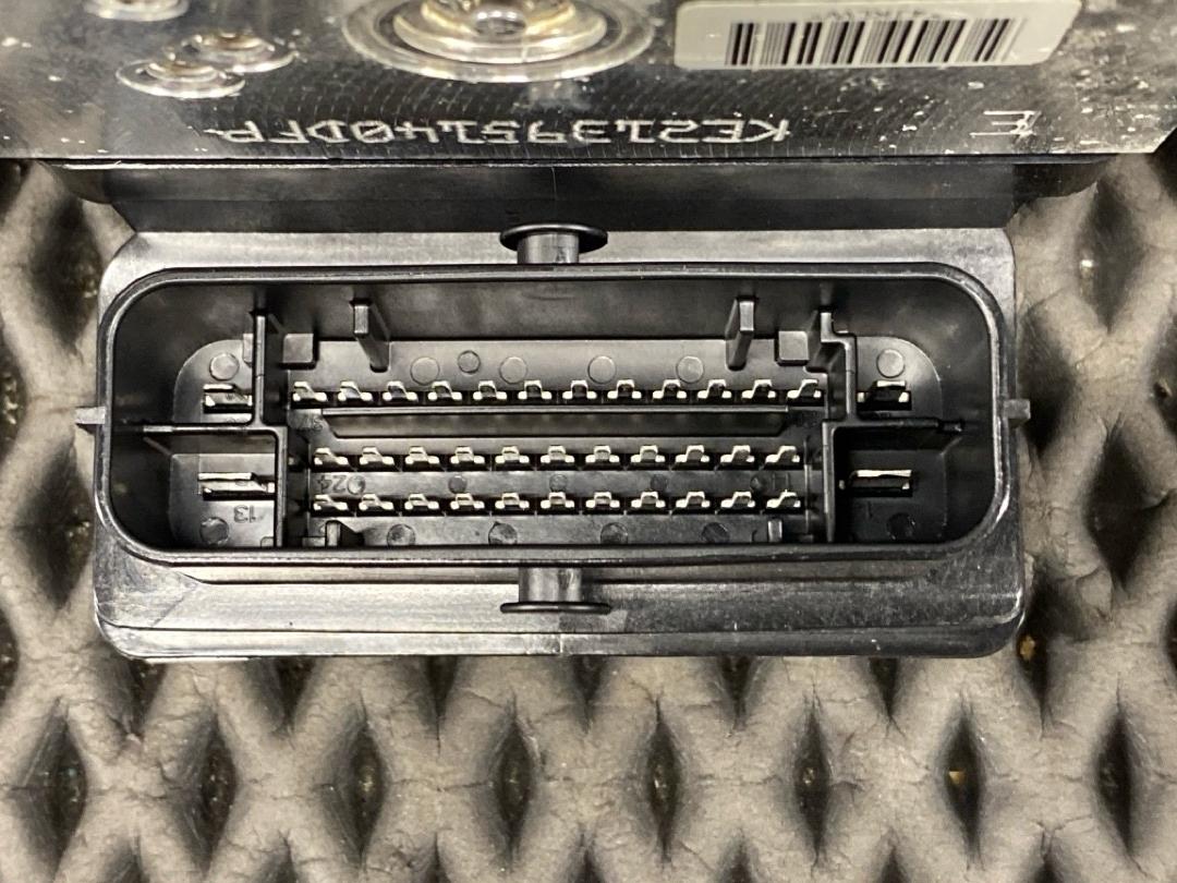 Блок ABS, 19840 рублей, Красноярск