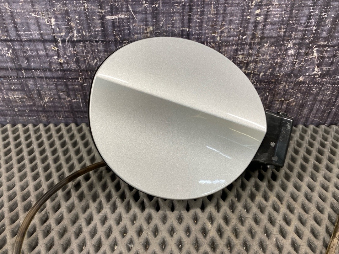 Лючок бензобака, 3360 рублей, Красноярск