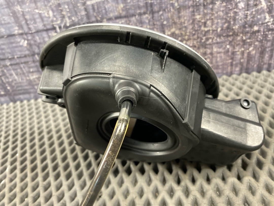 Лючок бензобака, 3360 рублей, Красноярск